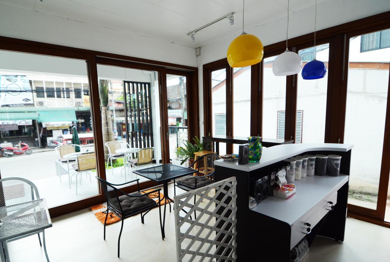 Lanna Thai Hostel 치앙마이 외부 사진