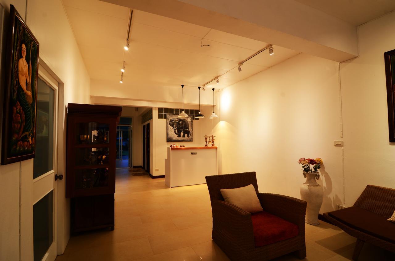 Lanna Thai Hostel 치앙마이 외부 사진